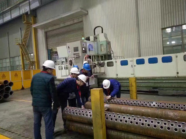CNC tube drilling machine