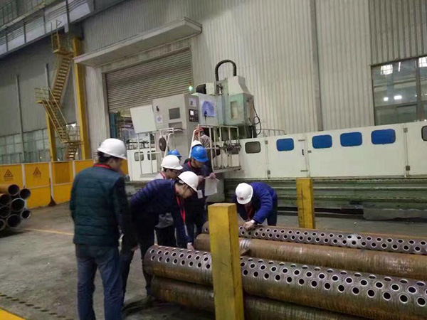 CNC tube drilling machine