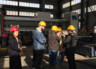 News-Russian Customized CNC Plate Drilling Machine